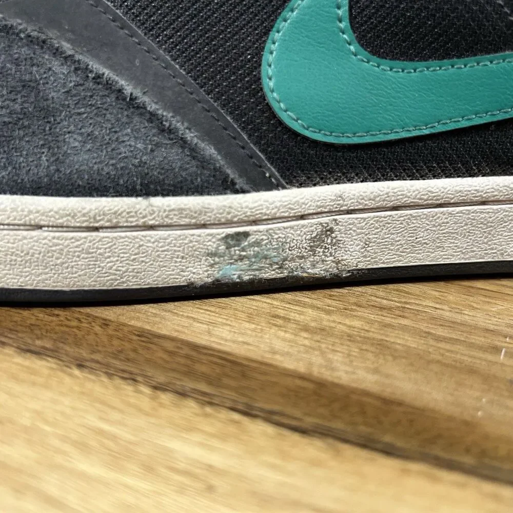 Nike SB Alleyoop CJ0882-007 Mens Size 14 Mystic Green Black Skate Shoes Used